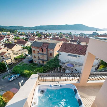 Luxury Apartments Ivanovic Tivat Exteriör bild