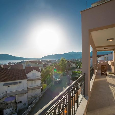Luxury Apartments Ivanovic Tivat Exteriör bild