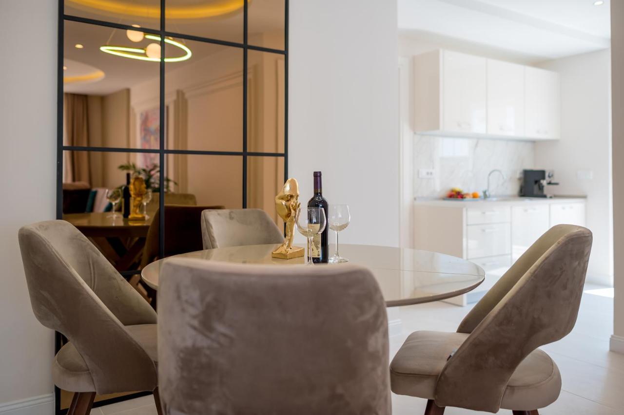 Luxury Apartments Ivanovic Tivat Exteriör bild