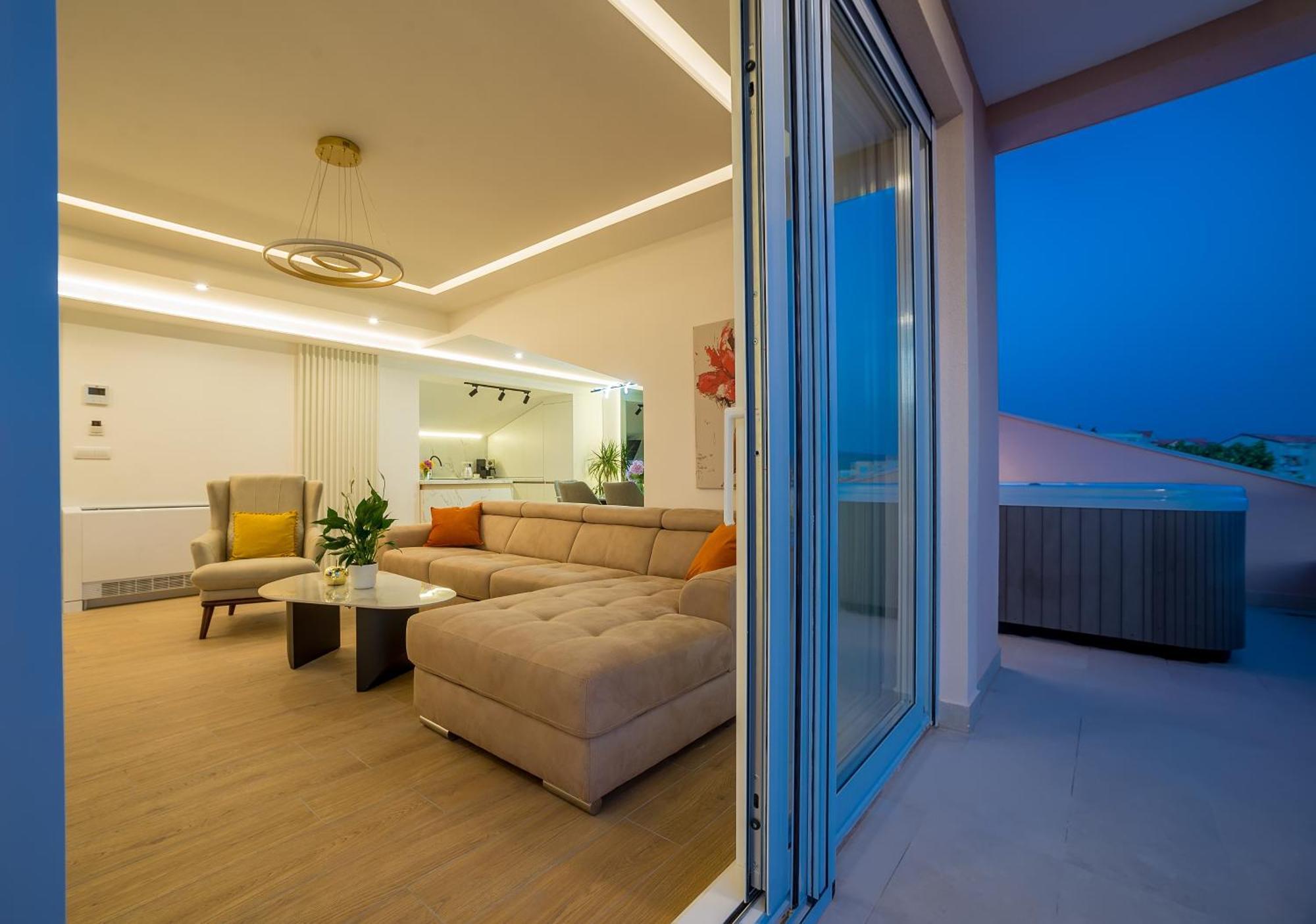 Luxury Apartments Ivanovic Tivat Exteriör bild
