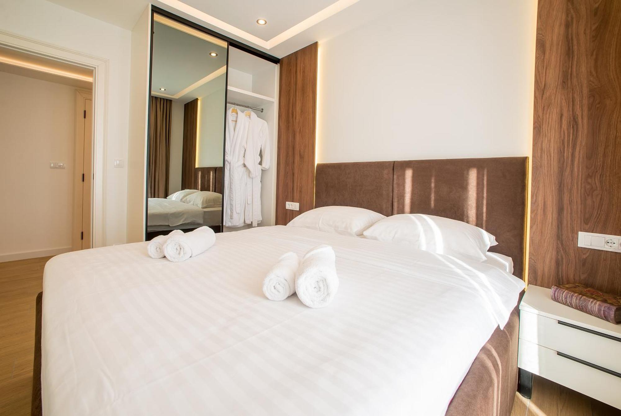 Luxury Apartments Ivanovic Tivat Exteriör bild